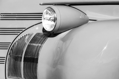 old car fender headlight and grille with curves